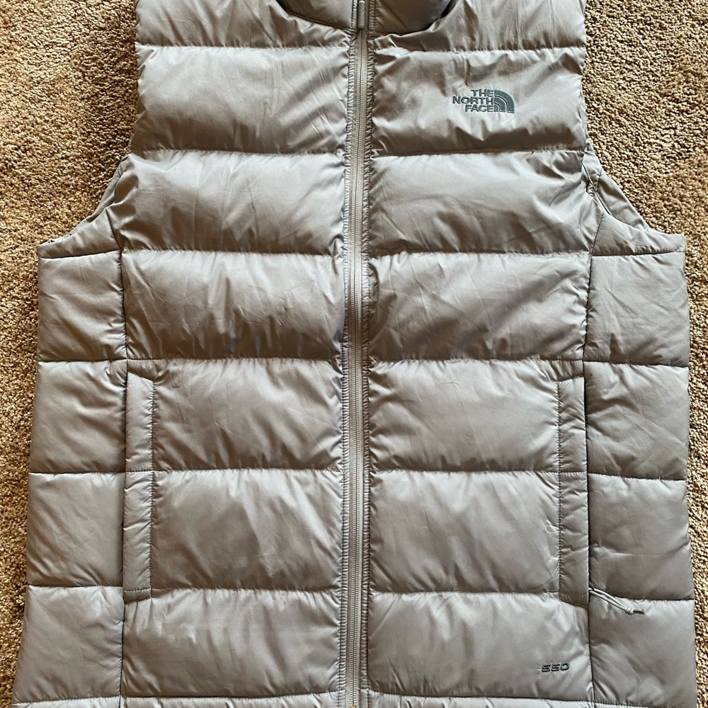 North face vest size xl like new